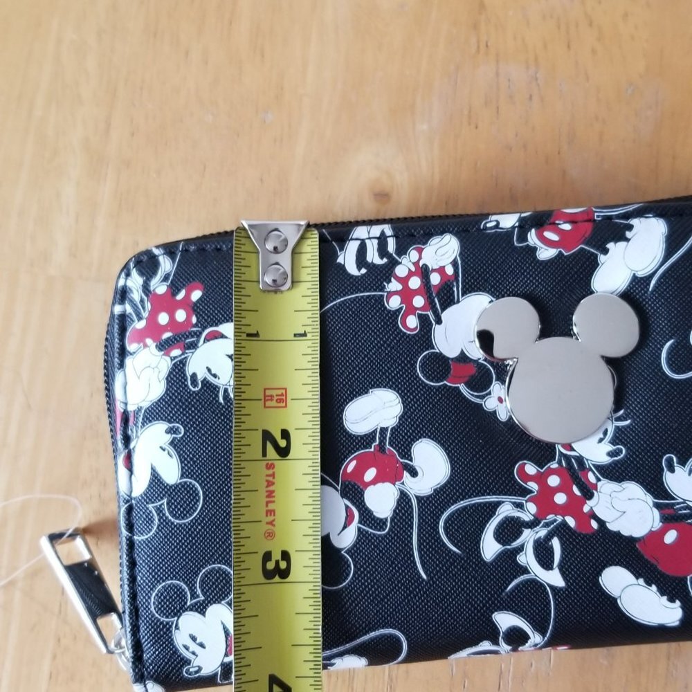 Disney Bioworld Mickey Mouse Mini Mouse Zip Around Wallet - Picture 8 of 9